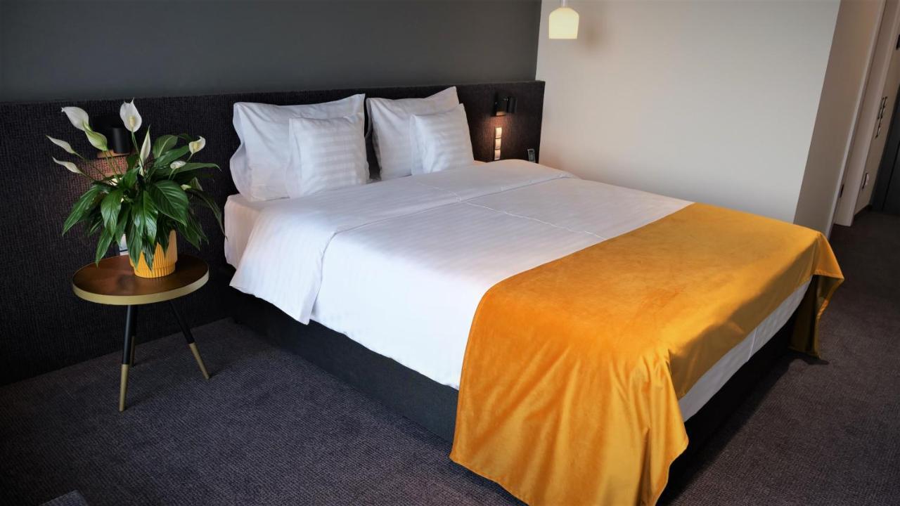 Werk Hotel & Spa Hunedoara Dış mekan fotoğraf
