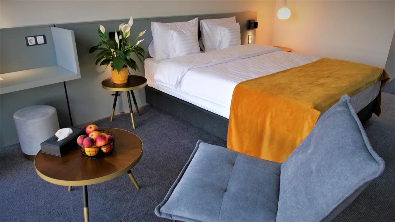 Werk Hotel & Spa Hunedoara Dış mekan fotoğraf